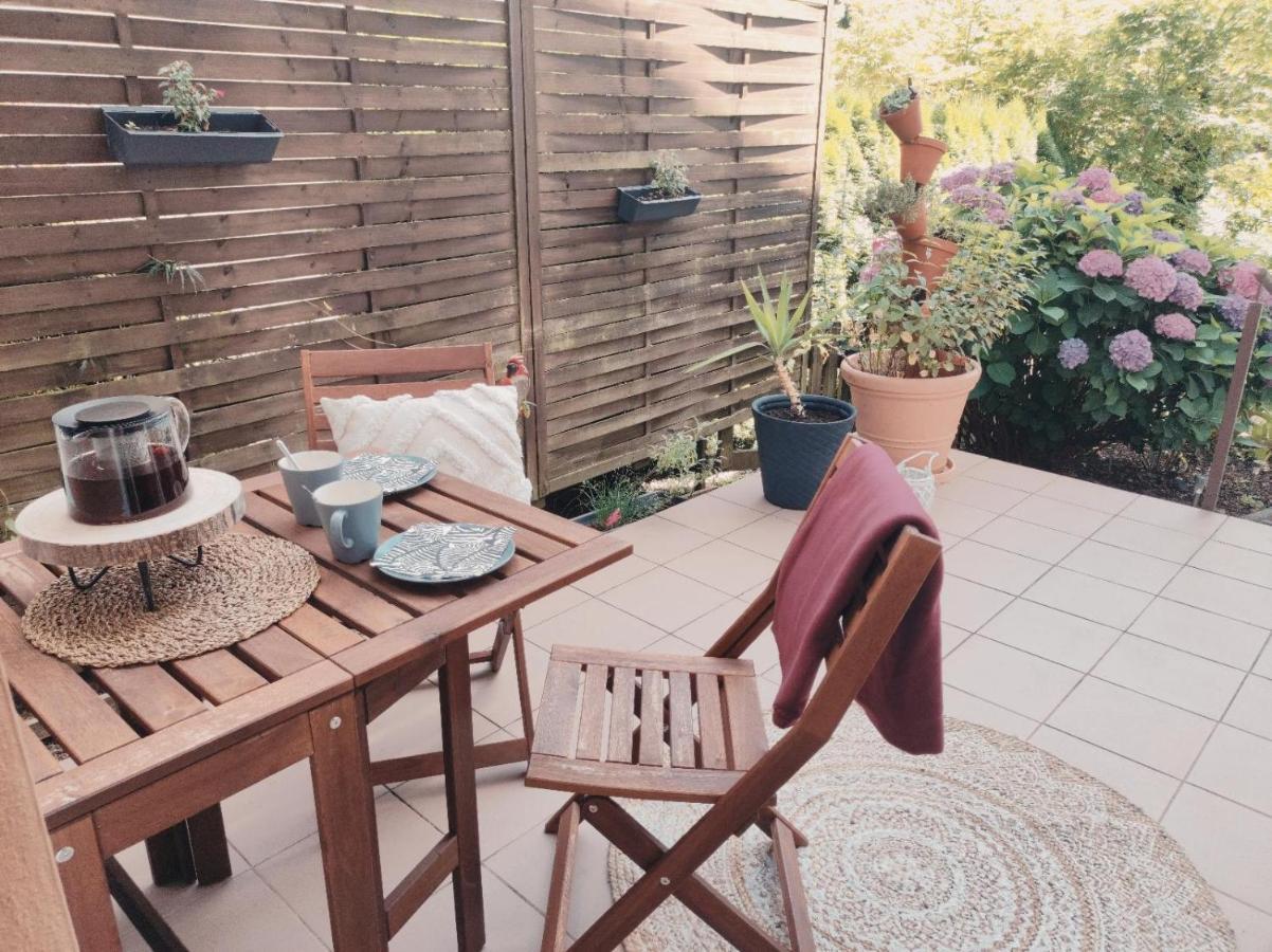 Ferienwohnung Schaefer Mit Direktem Zugang Zum Garten Windberg Bagian luar foto